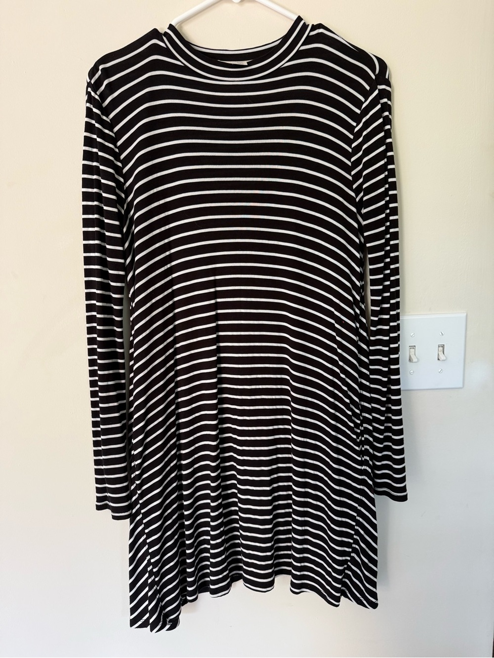 miami Black and White Striped Long Sleeve Swing Dress